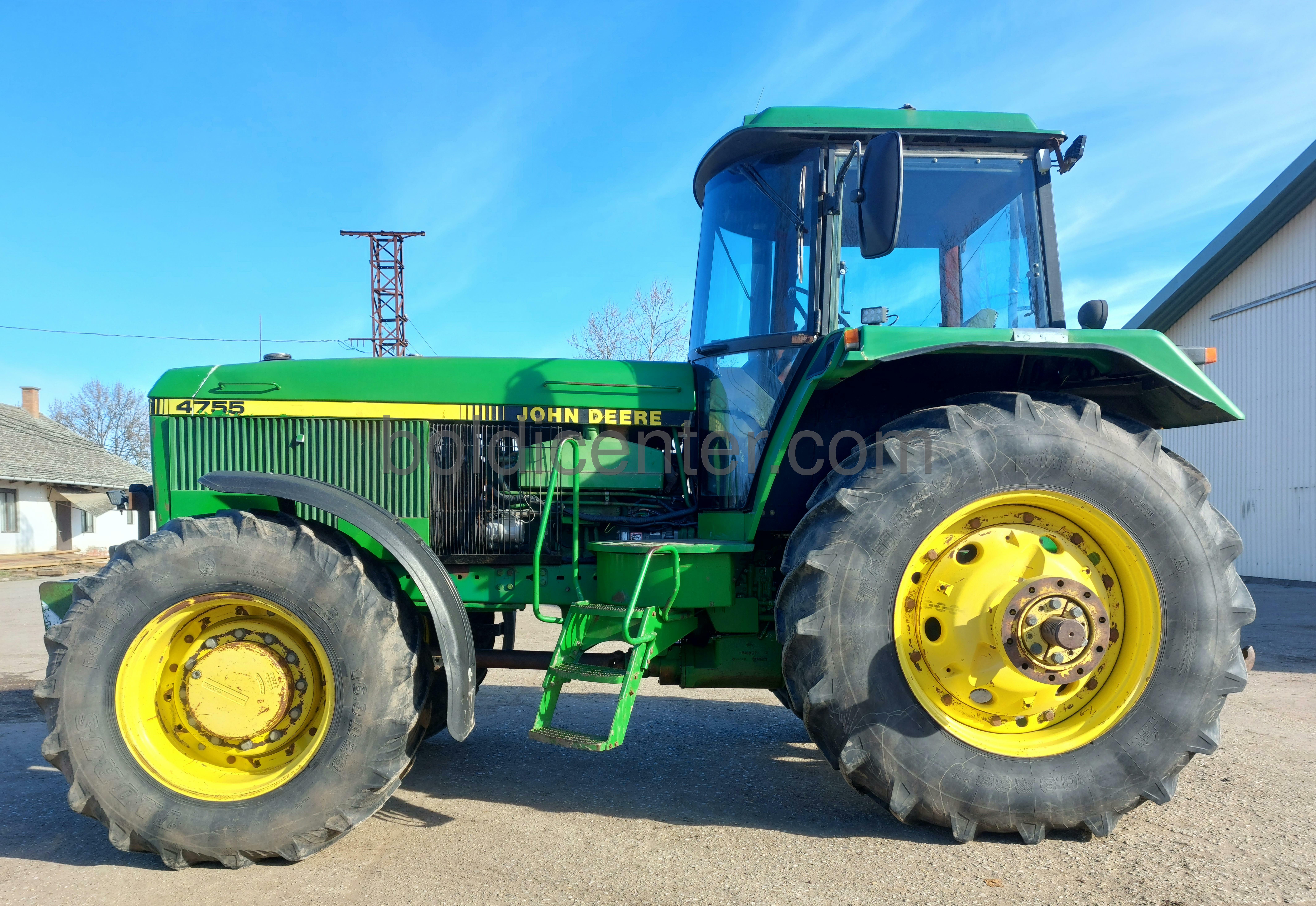 John deere 4755 traktor